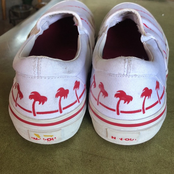 🔥 Host pick 4/20 🔥In N Out slip on Sneakers - Picture 5 of 10